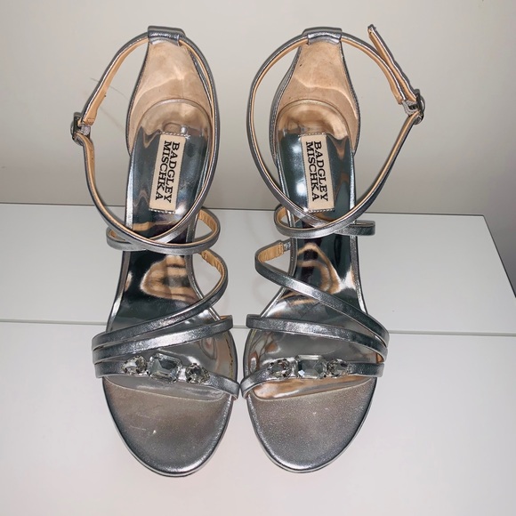 Badgley Mishka - crystal embellished heels - Picture 3 of 8